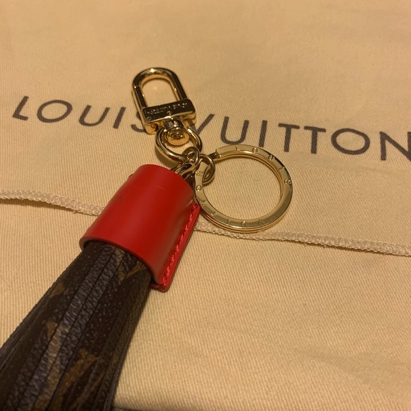 LV Tassel Bag Charm - Picture 3 of 5